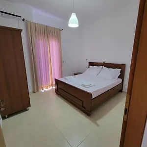 Pasqyra Aparthotel